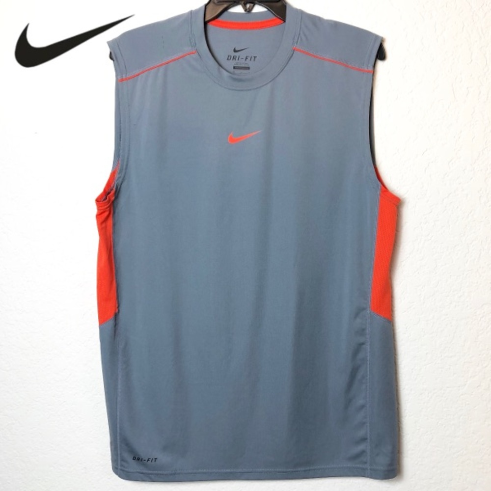 Nike Sleeveless Dr-Fit Compression Fit Workout Top